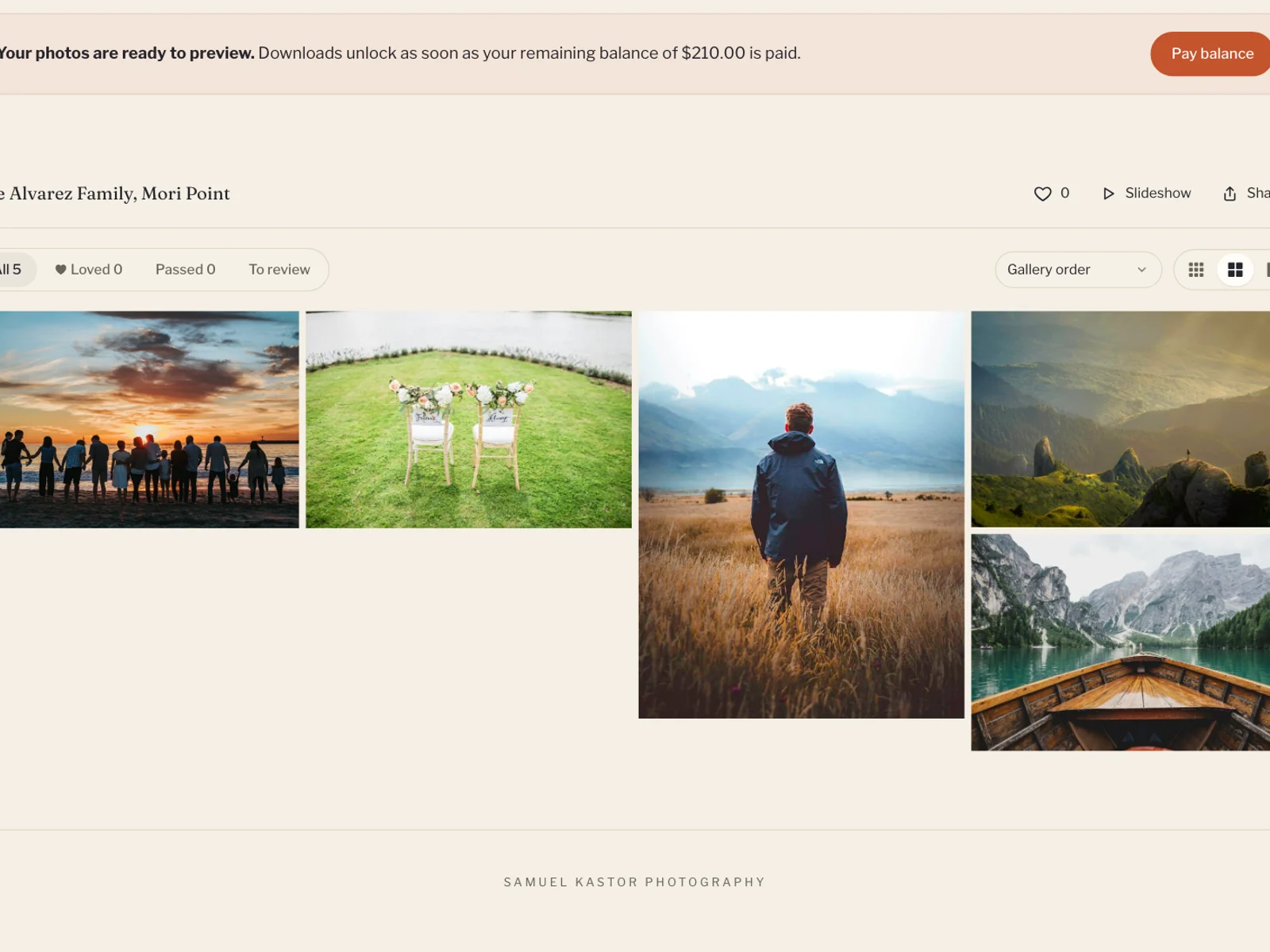 A client gallery with favorites and downloads